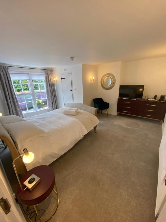 The Fleur De Lys Inn Dorchester-on-Thames