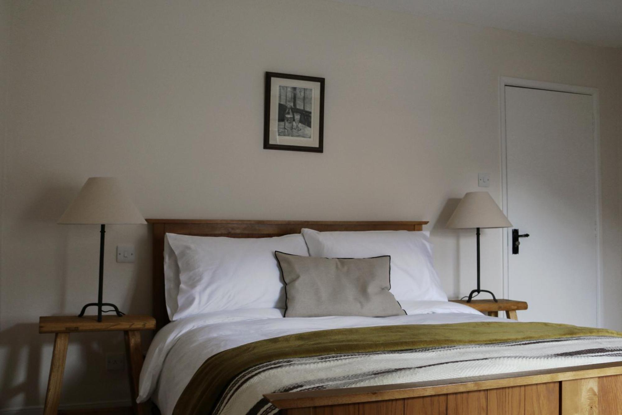 Inn The Fleur De Lys 3*