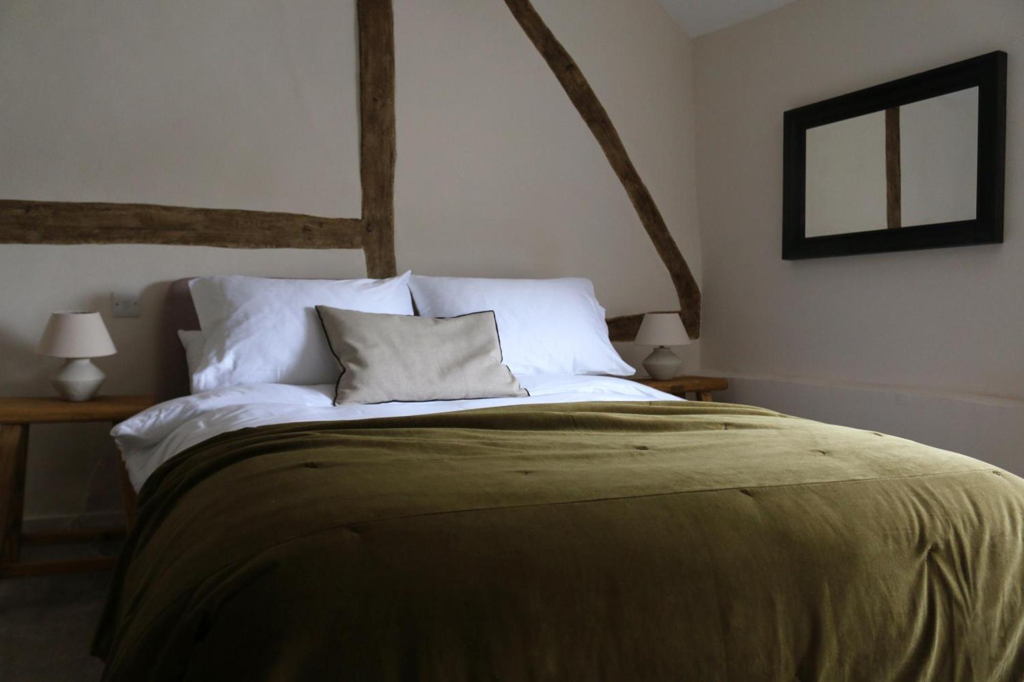 Inn The Fleur De Lys 3*