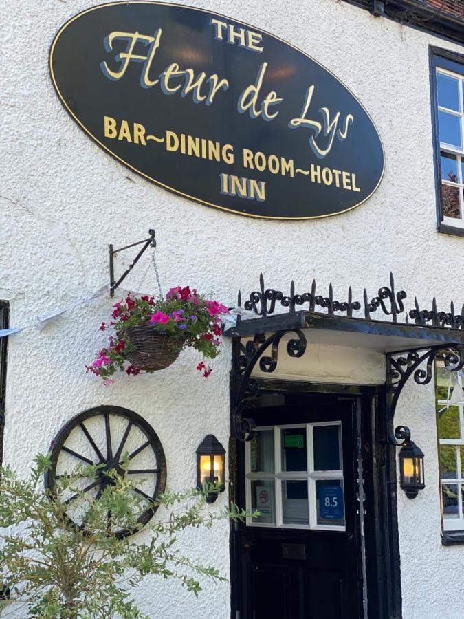 The Fleur De Lys 3*